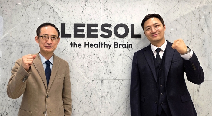 “잠 못 드는 밤 이제 끝?” AI 전자약, 정부가 50억 밀어준다
