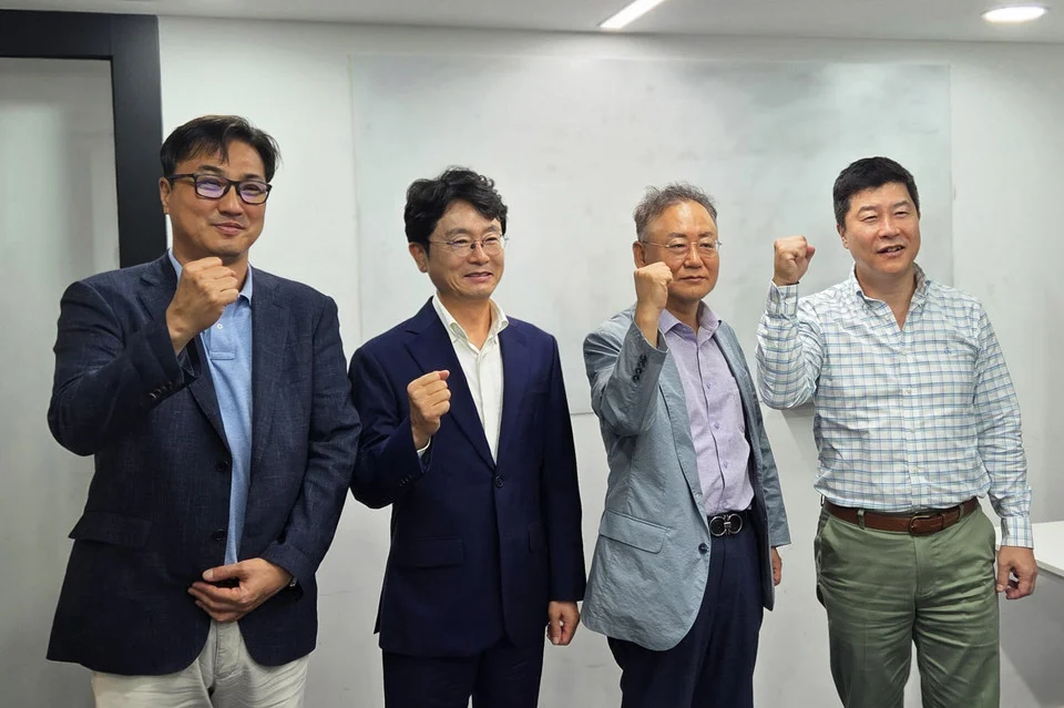 “이 조합, 진짜 미쳤다” 국내 AI 4대 강자 손잡고 시장 흔든다