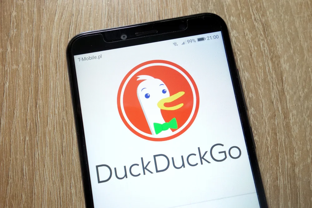 “AI가 그린 그림 다 지워!” 클릭 한 번으로 가짜 이미지 차단하는 DuckDuckGo
