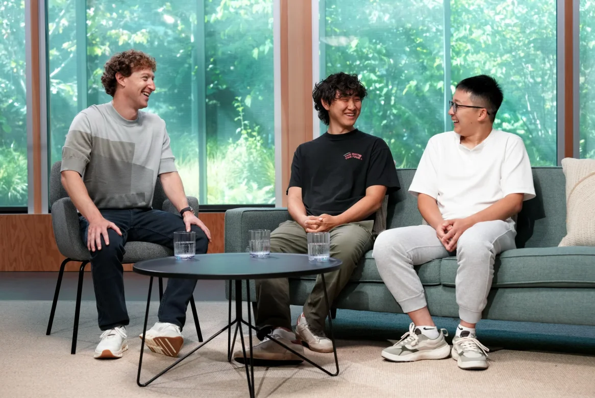 “구글·오픈AI 인재 다 빼왔는데…” 메타 AI팀 내부 무슨 일이?