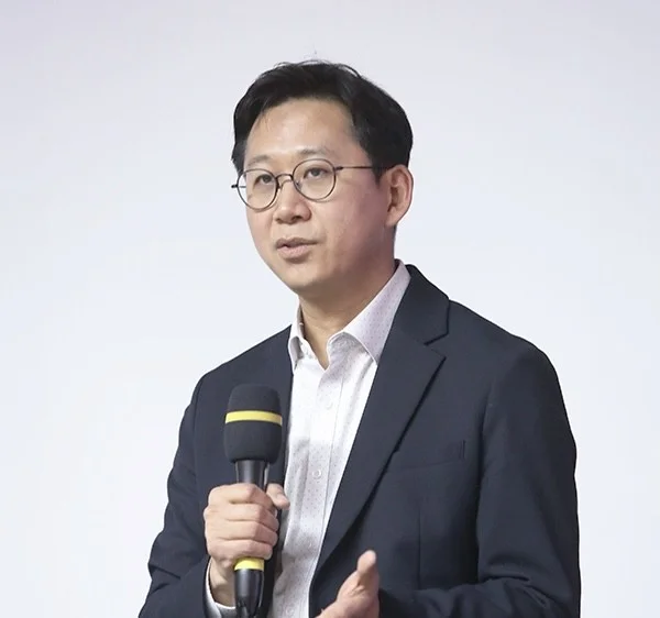 “조 단위 돈 쏟아붓겠다” AI 3대 강국 향한 새 장관의 야심찬 선언
