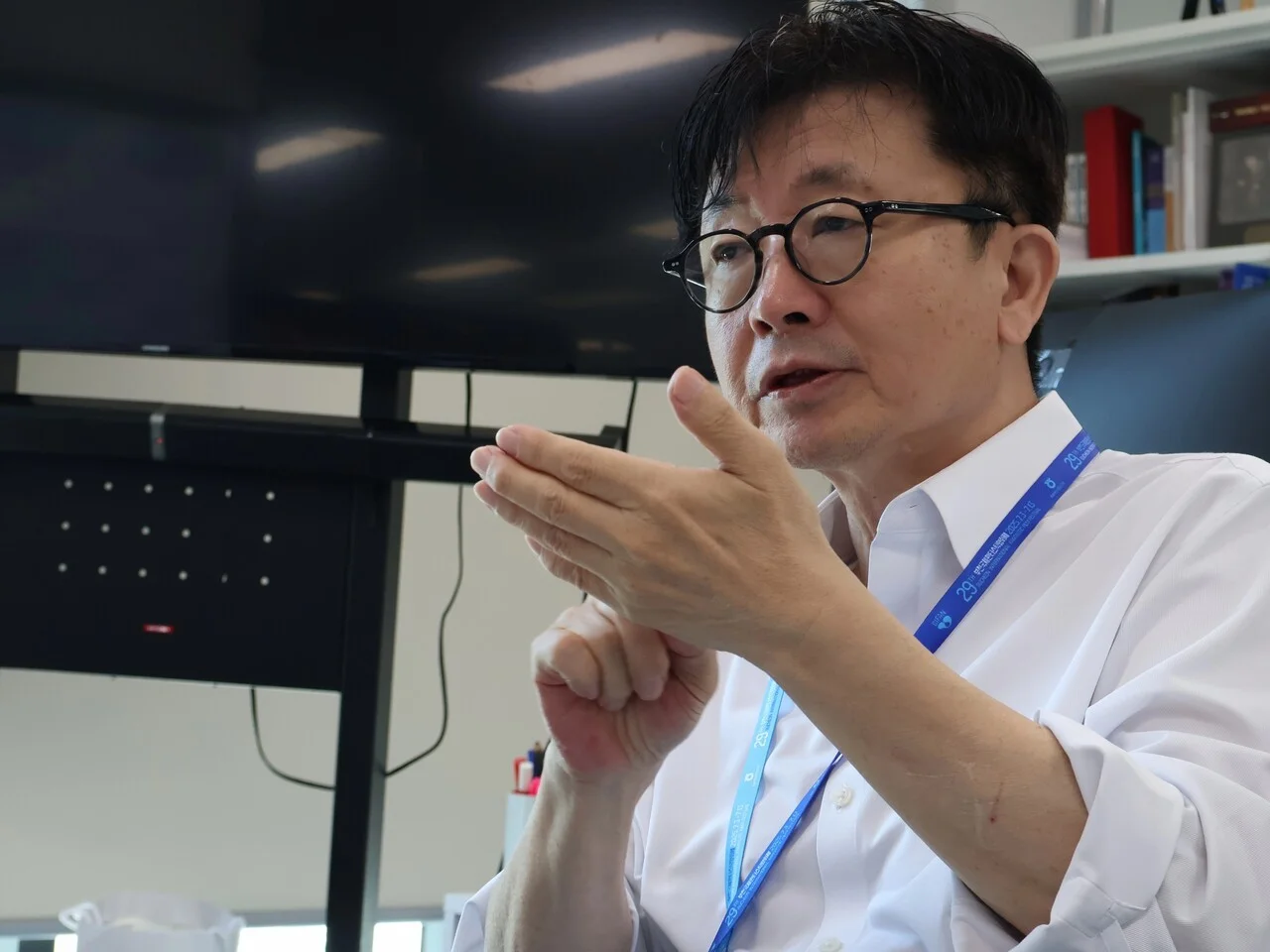 “이제 감독은 끝났다?” 비전문가도 AI로 일주일 만에 영화 만드는 세상
